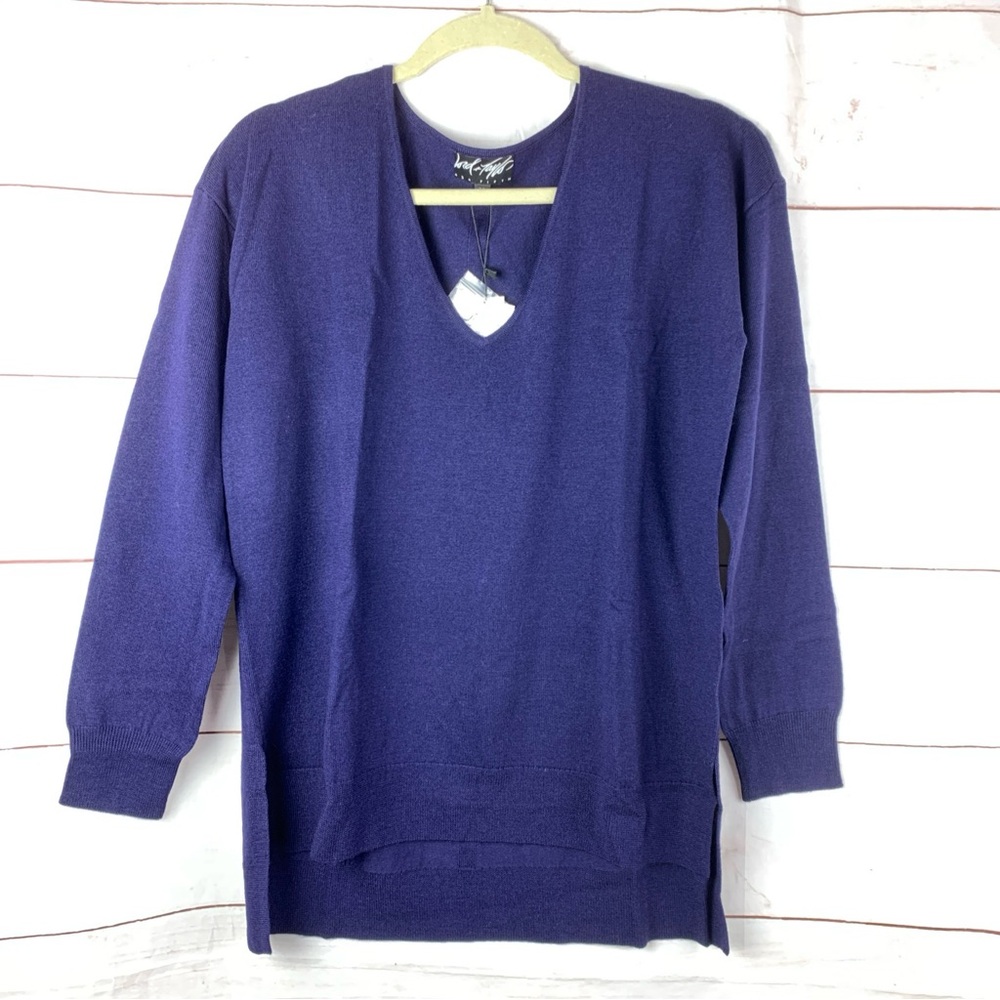 100% pure extra fine merino wool sweater v-neck navy pullover 424 Lord & Taylor